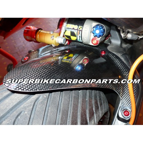 CARENA COMPLETA STRADALE IN CARBONIO PER APRILIA RSV 1000 2004 - 2005